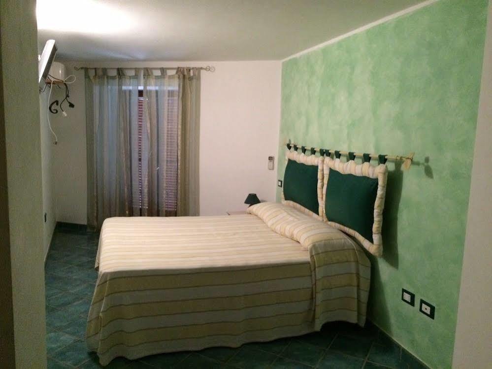 Sweet Country House Формия Екстериор снимка